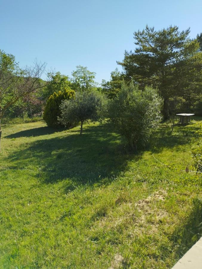 Chambre D Hotes En Provence, Au Pied Du Luberon, Les Coquelicots La Tour-dʼAigues エクステリア 写真