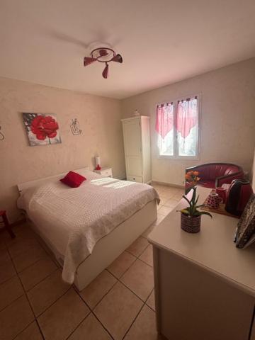 Chambre D Hotes En Provence, Au Pied Du Luberon, Les Coquelicots La Tour-dʼAigues エクステリア 写真